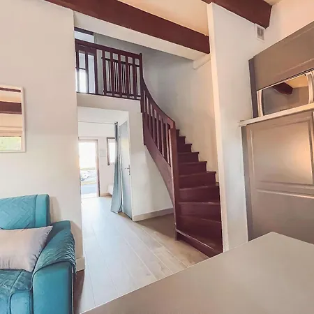 Apartment Charmante Climatisee Avec Piscine Et Parking Au Calme